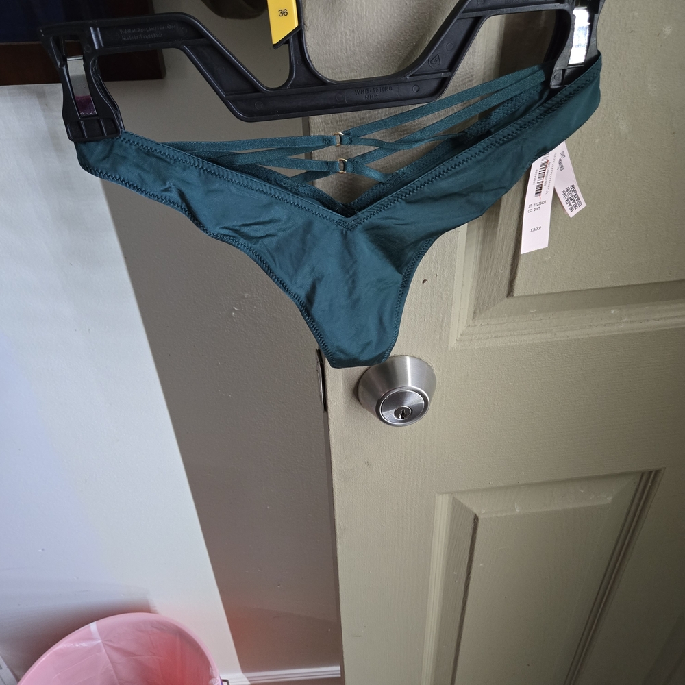 Victoria's Secret Green Panties Intimates Sleepwear